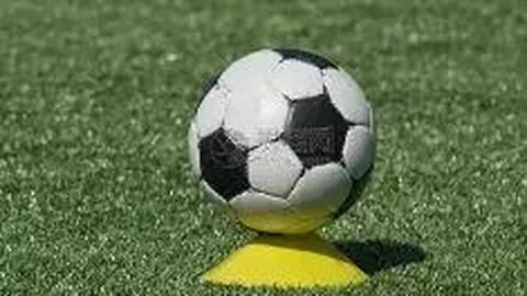 【抢鲜揭秘】双色球2026年首期热辣出击！红蓝球必中组合：06、22、27，锁定大奖，速来冲刺！